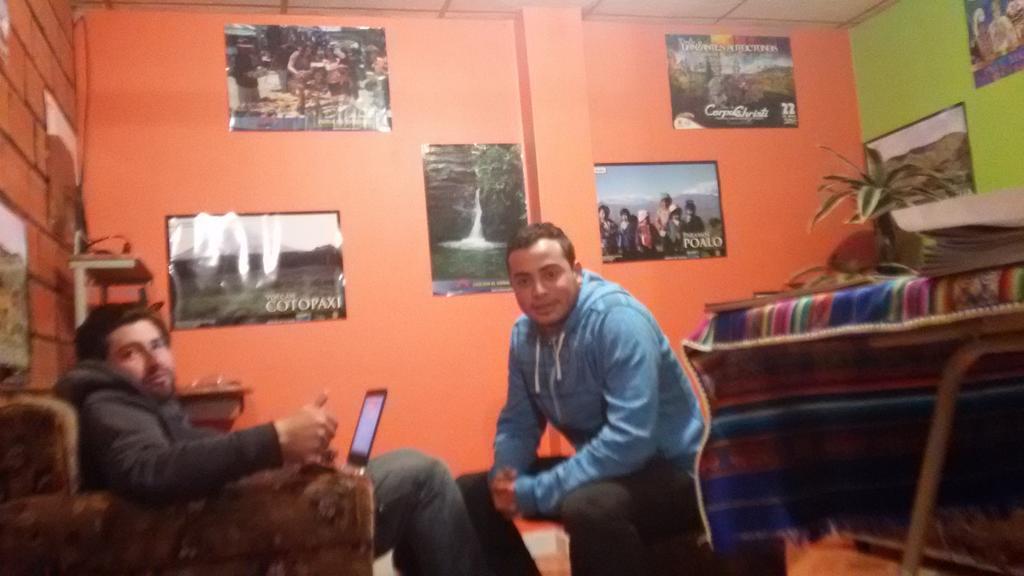 Hostel Sendero De Volcanes Latacunga Kültér fotó