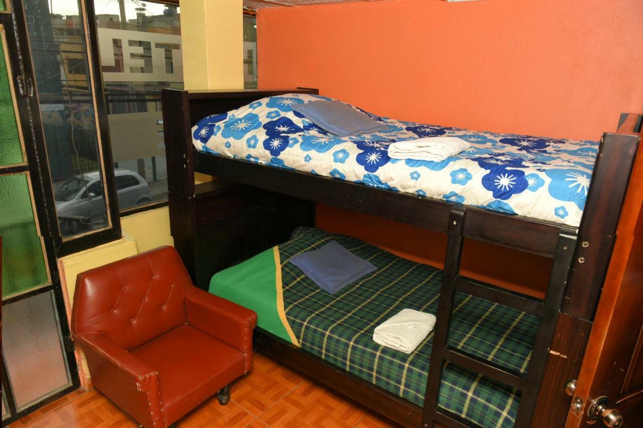 Hostel Sendero De Volcanes Latacunga Kültér fotó